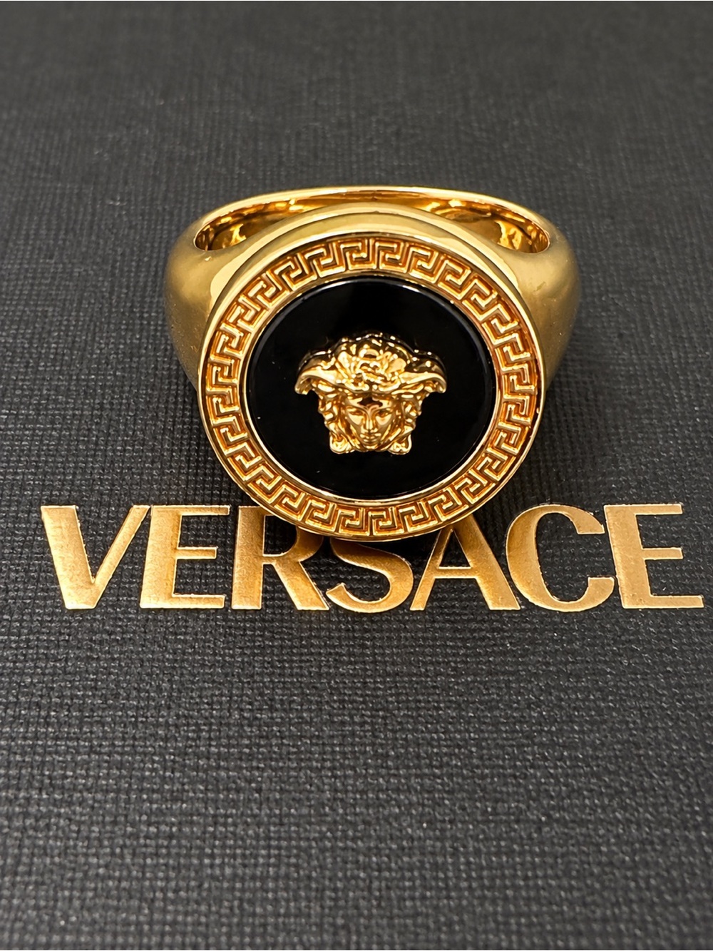 NWT Versace Gold-tone Ring with Black Onyx Medusa Emblem size 21, 23